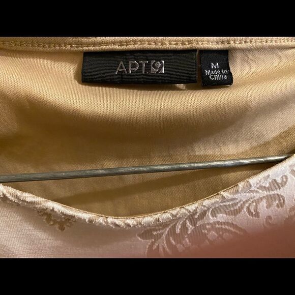 APT. 9 Women’s White & Tan Sleeveless Tp, size M. (S06) - Picture 3 of 4